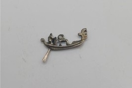 Sterling boat charm - $285.54 MXN