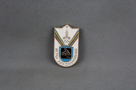 Moscow 1980 Olympic Games Pin - Rowing Event Shield and Medal Design Sta... - $20.53 CAD