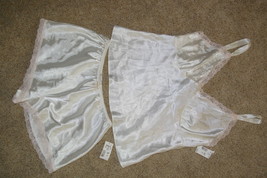 Vintage California Dynasty Ivory Satiny Cami and Shorts Pajamas Misses Size L - £24.51 GBP