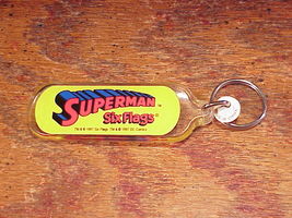 Six Flags Superman Plastic Keychain, copyright 1997 - £6.23 GBP