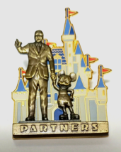 Walt Disney Partners Statue Cinderella Castle Mickey Mouse 2002 Pin - $9.49