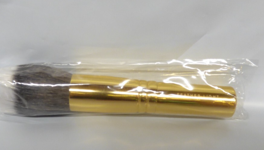 bareMinerals Feather Light Brush Gold Handle NIP LQQK - $5.95