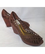 BCB Wedge Brown Leather Floral Wedge Peep Toe Shoes  Sz 9.5B Retail $90 New - £39.91 GBP