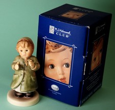 MI Hummel Club Keeping Time 2183 3-3/4&quot; Kinder Choir Goebel Figurine 200... - $15.00