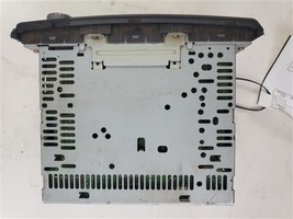 Audio Equipment Radio Receiver Am-fm-stereo-cassette-cd Fits 01 MAXIMA 3... - $1,310.10 MXN