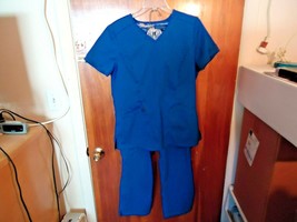 Dickies 2 Piece Blue Scrubs Set ,1,Size M Top,1,Size SP Pants &quot; BEAUTIFU... - £20.87 GBP