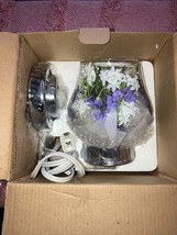 Glowing Flower Aromatherapy Lamp - $19.00