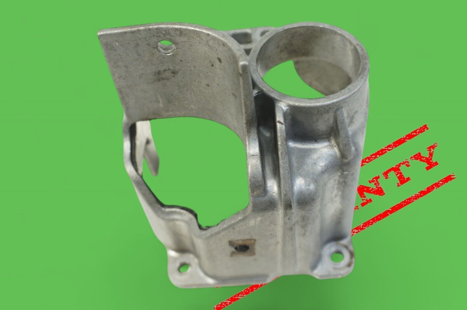 2014-2019 maserati ghibli 3.0 v6 Engine Motor Bracket Pump Cover OEM - $33.00