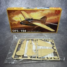 PM Model DFS-194 Research Aircraft 1:72 Scale PM-215 Open Box - $8.81