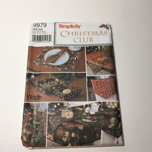 Simplicity 9979 Christmas Accessories Table Cloth Placemats Napkins Baskets - $12.86