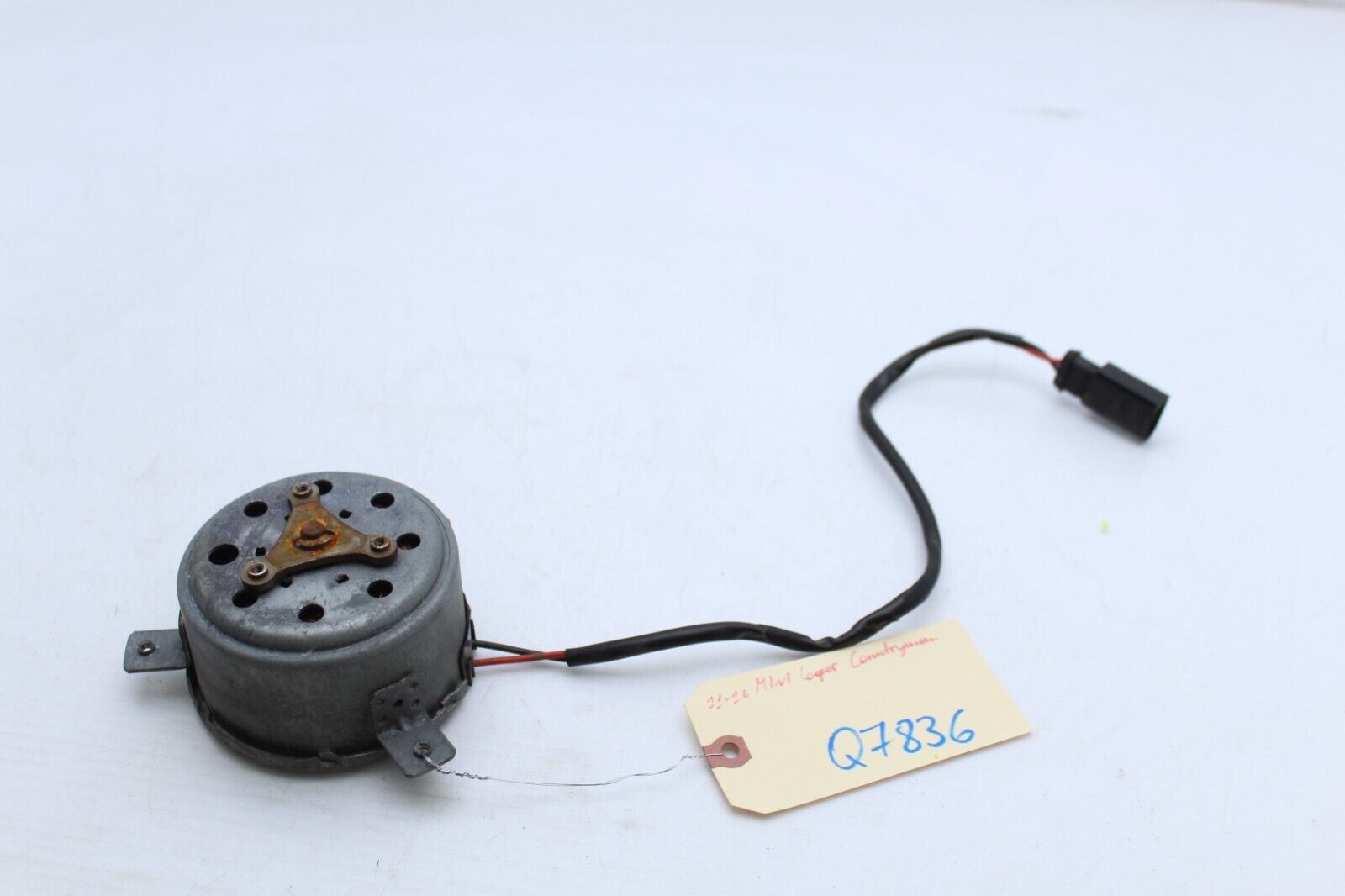 11-16 MINI COOPER COUNTRYMAN RADIATOR COOLING FAN MOTOR W/O TURBO Q7836 - $77.36