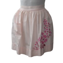 Vintage Waist Apron Hand Embroidered Floral Pocket Pink Cotton - £15.17 GBP