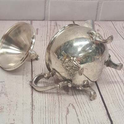 VTG Taunton Silversmiths Silver Plated Footed  Creamer With Lid, Lion Mark Item image 5