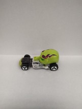 New Krainiator 1/64 Plastic Maisto ADD 4 CARS NO EXTRA SHIPPING CHARGE - $2.95