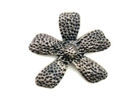 Silpada Hammered Textured Boho Daisy Sterling Flower Pendant - $39.59