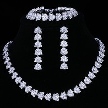 Hot Sale Luxury Bridal Jewelry Sets For Women Sparkling AAA Zircon Paved By Hand - £38.70 GBP