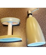 Two (2) Piece Bathroom Set ~ Green ~ Toothbrush Holder ~ Soap Dispenser - $30.78 CAD