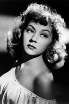 Gloria Grahame Femme Fatale Sultry Pose Beautiful Image 18x24 Poster - $23.99
