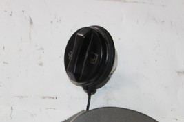 2005-2007 CADILLAC STS GAS FUEL DOOR WITH FUEL CAP R2064 image 3