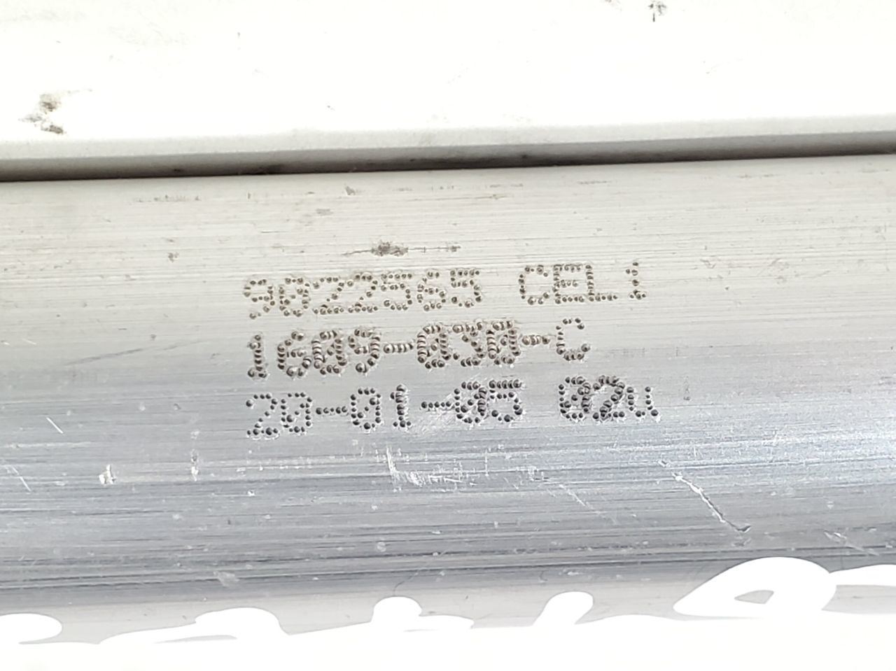 2006 Cadillac XLR OEM Right Tonneau Lift Cylinder 1609030c Item image 4