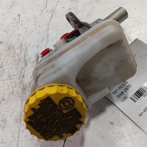 Brake Master Cylinder Fits 16-19 Subaru Legacy - €38,65 EUR