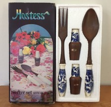 Vtg Materia 4 Pc Faux Wood Blue Willow Ceramic Handle Server Set + Shakers Boxed - £47.39 GBP