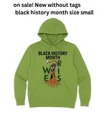 Black History Month Hoodie Green Size Small NWT - $219.59 MXN