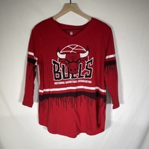 Chicago Bulls T-Shirt Womens Large Red Black NBAv neck Dripping Paint Design - £10.99 GBP