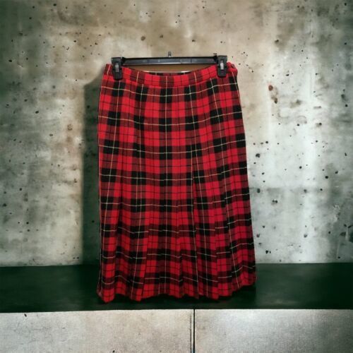 Primary image for Vintage Pendleton Pleated Below Knee Skirt Womens Size 14P Plaid Red Black Wool 