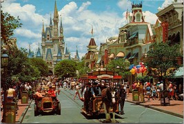 Main Street US Walt Disney World Postcard PC558 - £5.50 GBP