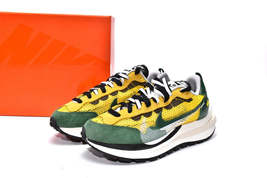 Nike VaporWaffle x Sacai Yellow Green  CV1363-700 - £223.62 GBP