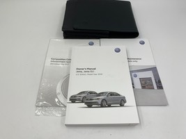 2018 Volkswagen Jetta GLI Owners Manual Set with Case OEM J01B31027 - £27.75 GBP