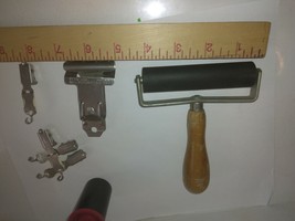 Vintage Lot Clips Drying Wooden Handle Print Roller Darkroom / Photographic - £20.46 GBP