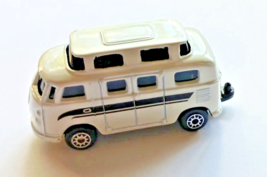 Volkswagen Camper Van 19 Window Classic VW Bus w Hitch Maisto Just Outof... - €7,74 EUR