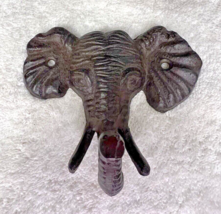 Detailed Cast Metal Elephant Head Wall Coat Hook 5 x 4 1/4 Inch Large Ears - €15,82 EUR
