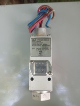 Custom Control Sensors 6900P38 Pressure Switch 13000 Psig 11Amp 125/250VAC - £154.31 GBP
