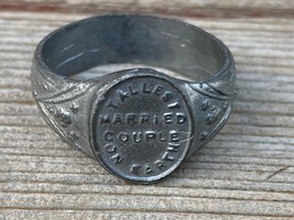 Vtg 1930&#39;S Tallest Married Couple On Earth Carnival Circus Side Show Giant Ring - £31.61 GBP