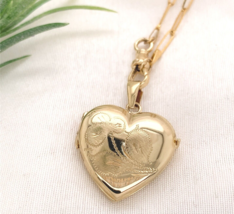 14k Yellow Gold Heart Locket Engraved Clover Elongated Chain Swivel Clas... - £1,630.66 GBP