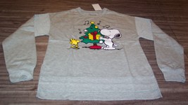 Women&#39;s Teen P EAN Uts Snoopy Christmas Tree Crew Sweatshirt Small New w/ Tag - £23.49 GBP