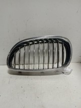 Driver Grille Upper Bumper Mounted Fits 04-07 BMW 525i 714967 - £45.95 GBP