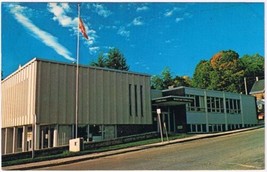 Postcard Town Hall Berford St Wiarton Ontario - £2.32 GBP