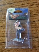Lemax Spooky Town / Pumkpin Hollow Tired Trick or Treater, Figurine #02390A 2005 - $11.99