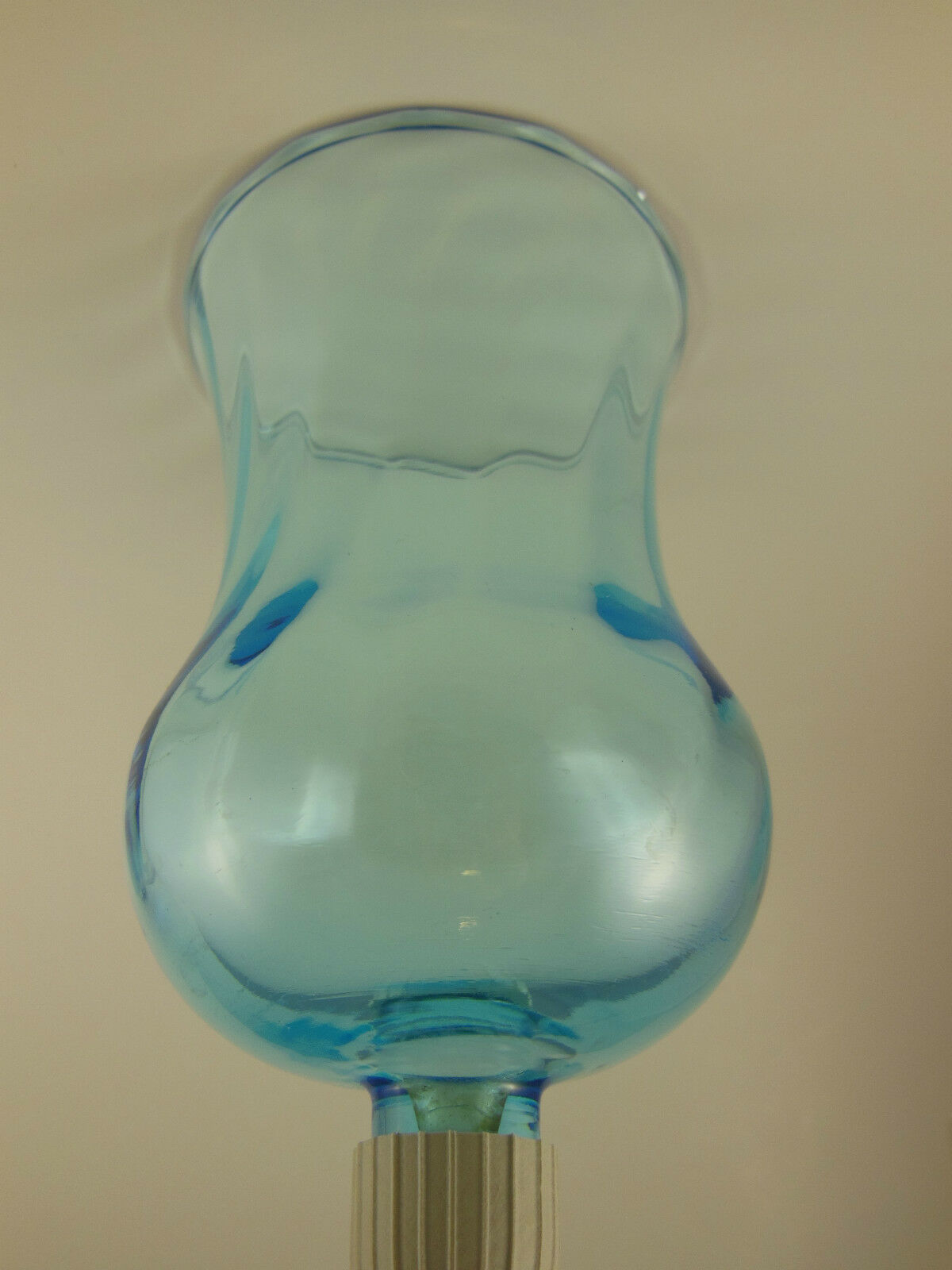 Home Interiors Votive Cup  turquoise blue  glass swirl 4.5&quot; Beautiful Vi... - $5.93