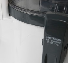 Shark NV356E V5 Navigator Lift-Away Professional Upright Vacuum image 7