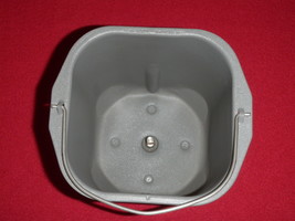 West Bend Bread Maker Machine Pan (2 3/4" Collar) (Used) (#37) for Model 41073 - £31.32 GBP
