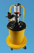 US 20L/5Gal High Pressure Filler Air Pneumatic Compressed Grease Pump Injector - £210.67 GBP
