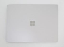 Microsoft Surface Laptop 4 13.5" AMD Ryzen 5 8GB 128GB  image 3
