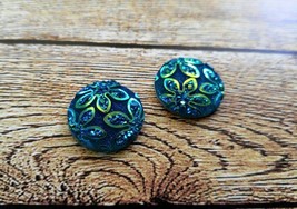 2 Round Resin Cabochons Floral Design 18mm Flatbacks Teal Blue Green AB ... - £1.93 GBP