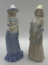 Lot of 2 Vtg Ladies Porcelain Blue/cream. Matching set. - £11.28 GBP