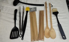 Lot of Kitchen Utensils Ladle Spatula Tongs Brushes Skewers Wood Spoons - £15.04 GBP